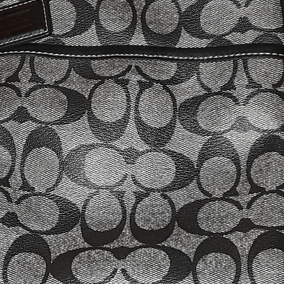 Coach Camera Messenger Crossbody Bag - Picture 4 of 5